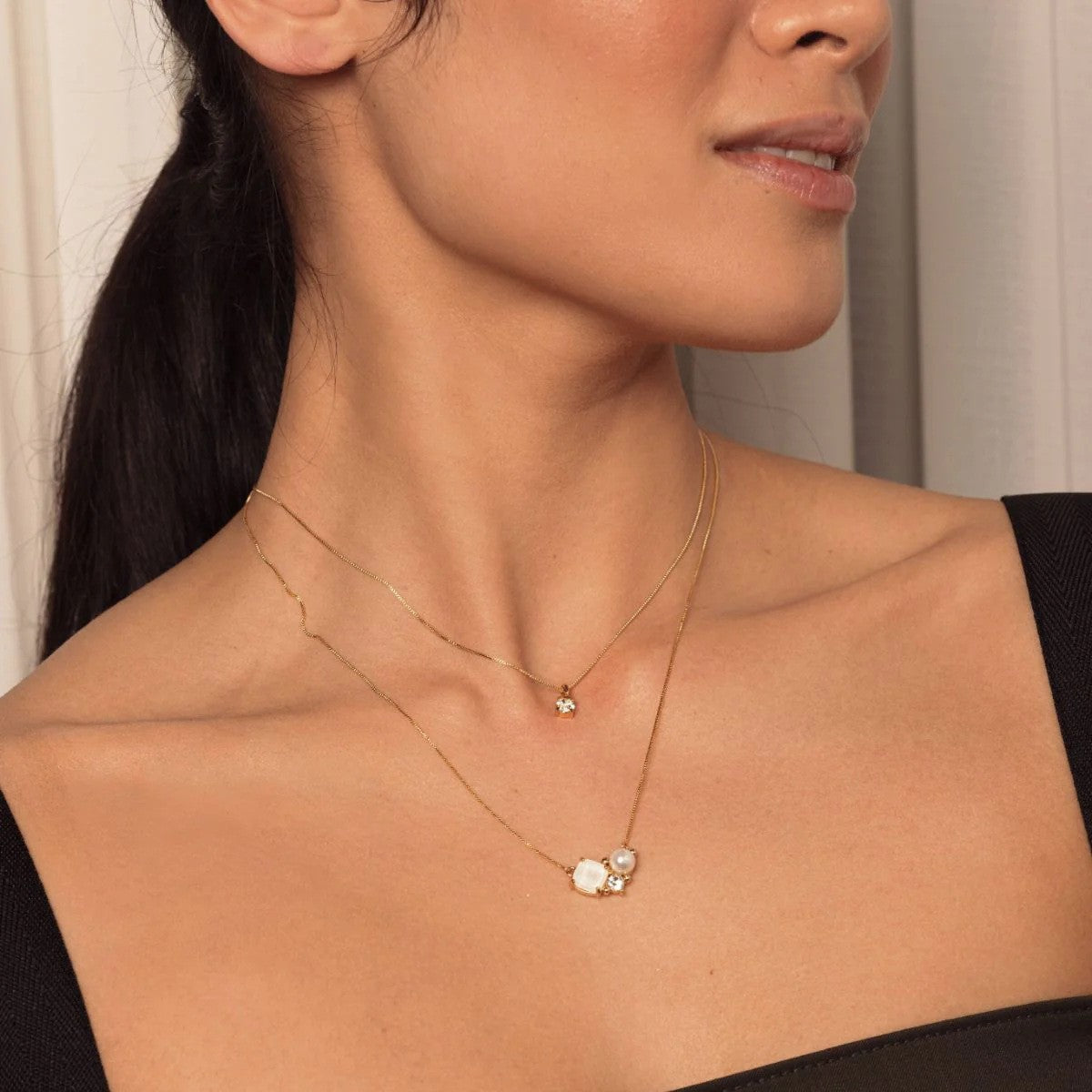 Zircon Leaf Pendant Clavicle Necklace