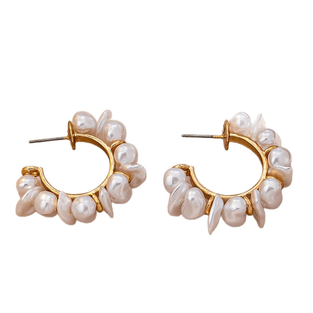 Irregular C-Shape Pearl Earrings
